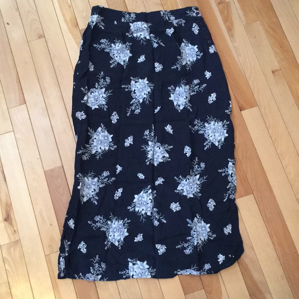 Cherokee Midi skirt